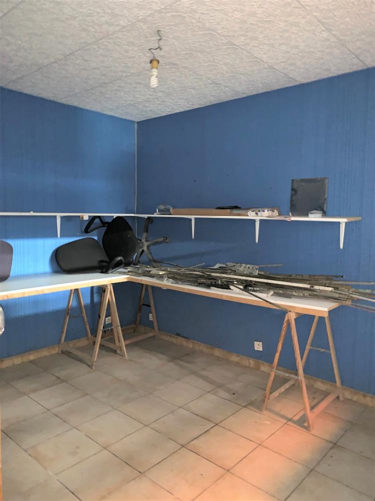 Local d'activité en vente LA SAUSSAYE